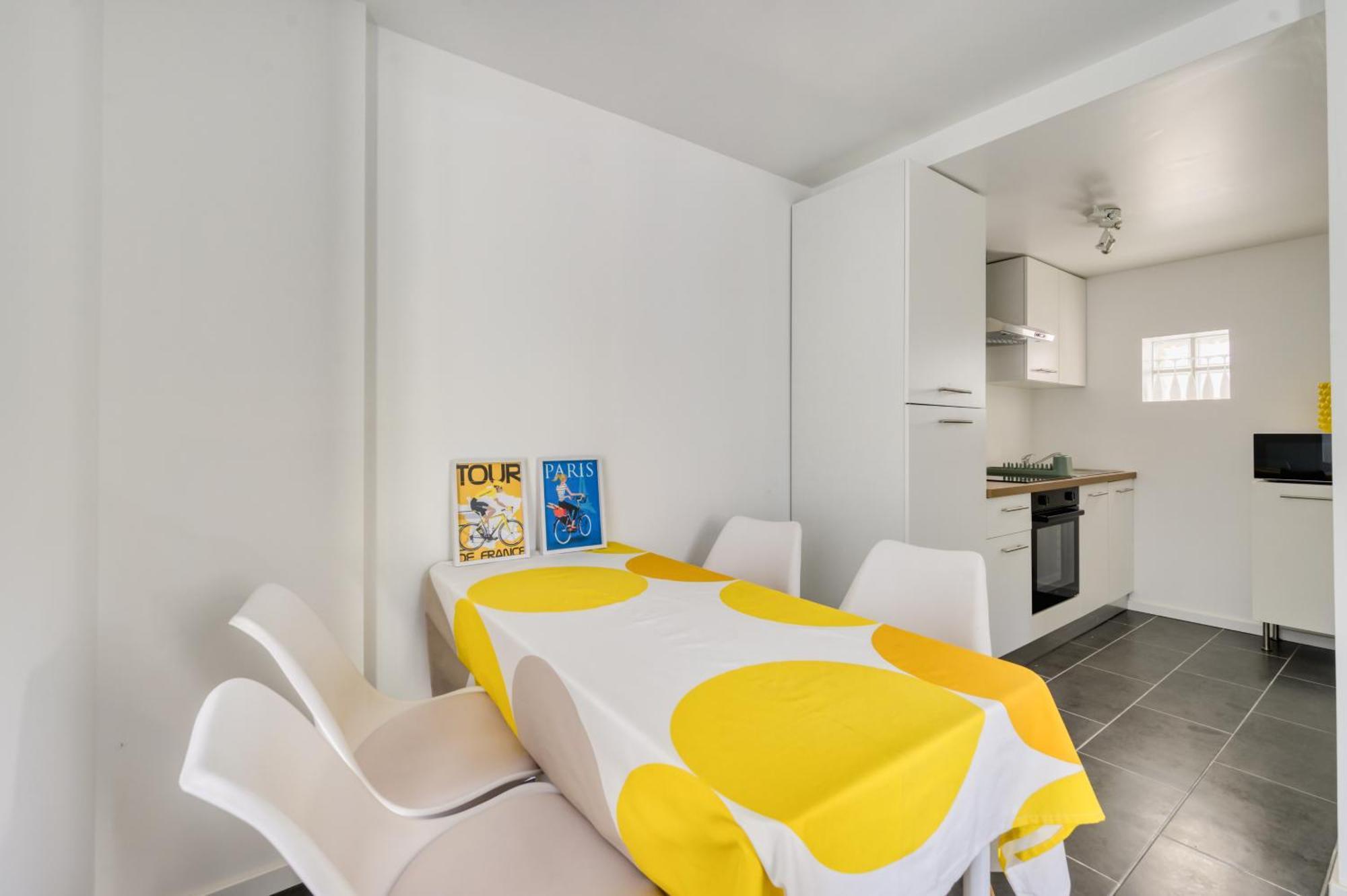 Paris Orly Apartment วีลุชวีฟ ภายนอก รูปภาพ
